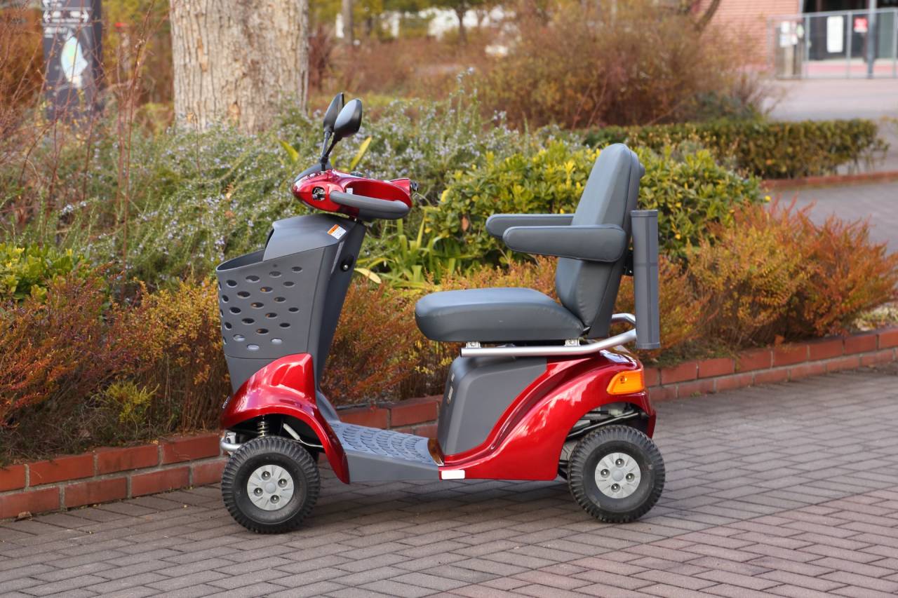 取り扱い商品 | 電動モビリティならFuturistic vehicle